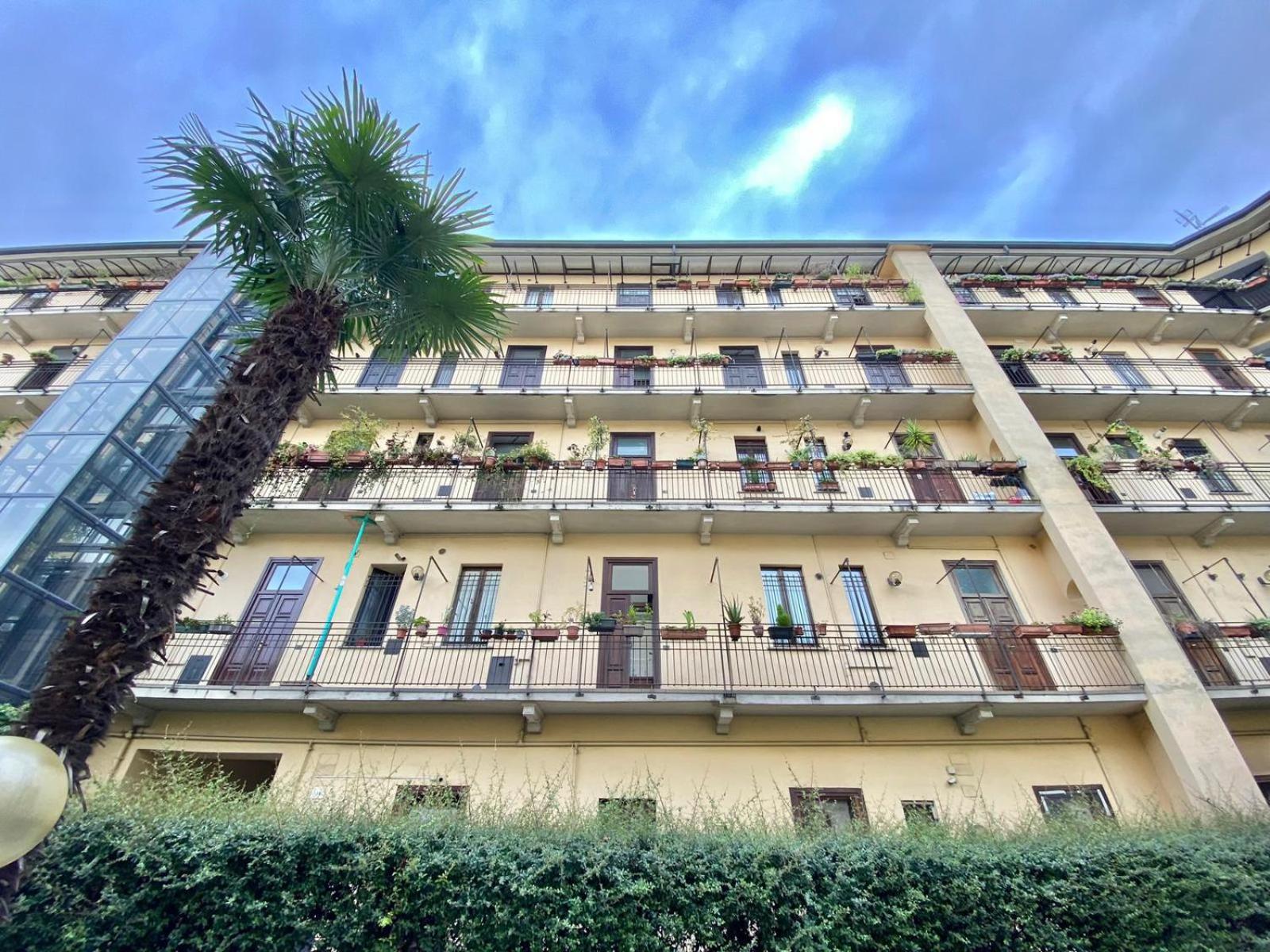 Grazioso Appartamento Nel Cuore Del Tran Tran Di Milano, Perfetto Per Amici E Famiglie, Vicino A Metropolitana Milão Exterior foto