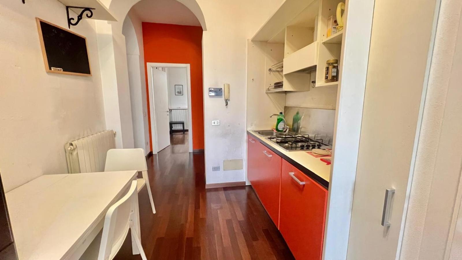 Grazioso Appartamento Nel Cuore Del Tran Tran Di Milano, Perfetto Per Amici E Famiglie, Vicino A Metropolitana Milão Exterior foto